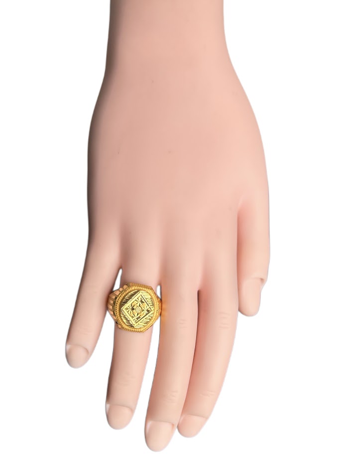 22K Gold Ring 3.17g