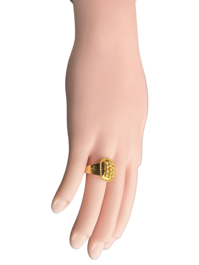 22K Gold Ring 3.7g
