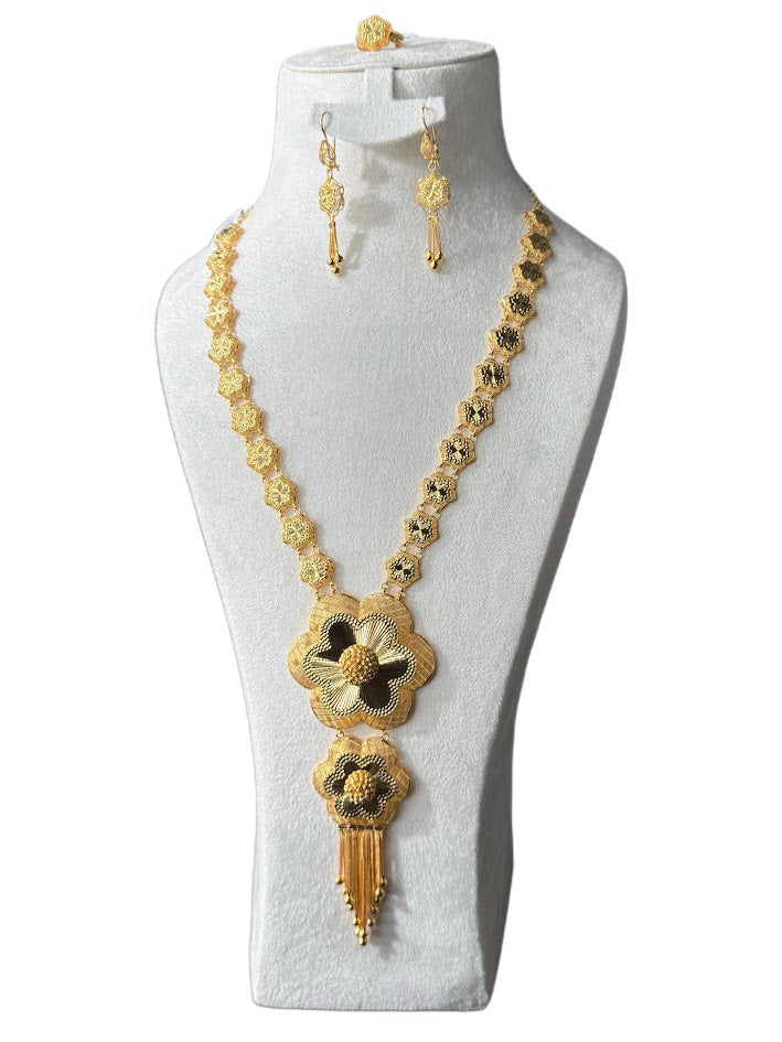 22K Gold Necklace & Ring & Earrings 70.53g