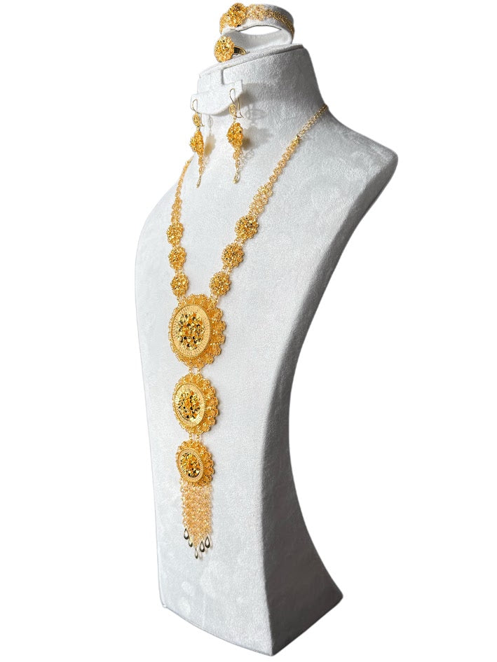 22K Gold Necklace & Ring & Earrings,Bracelet 108.4g