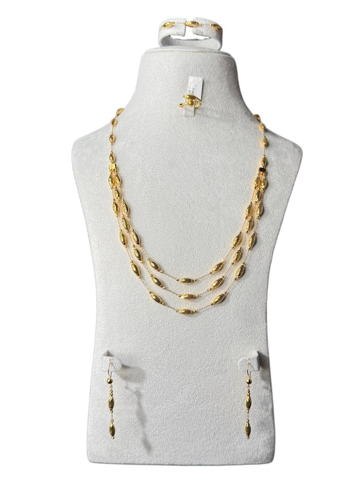 22K Gold Necklace & Ring & Earrings, Bracelet 41.33g