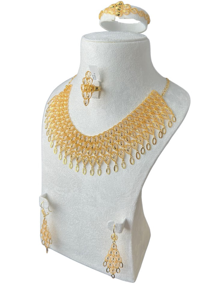 22K Gold Necklace & Ring & Earrings 68.04g