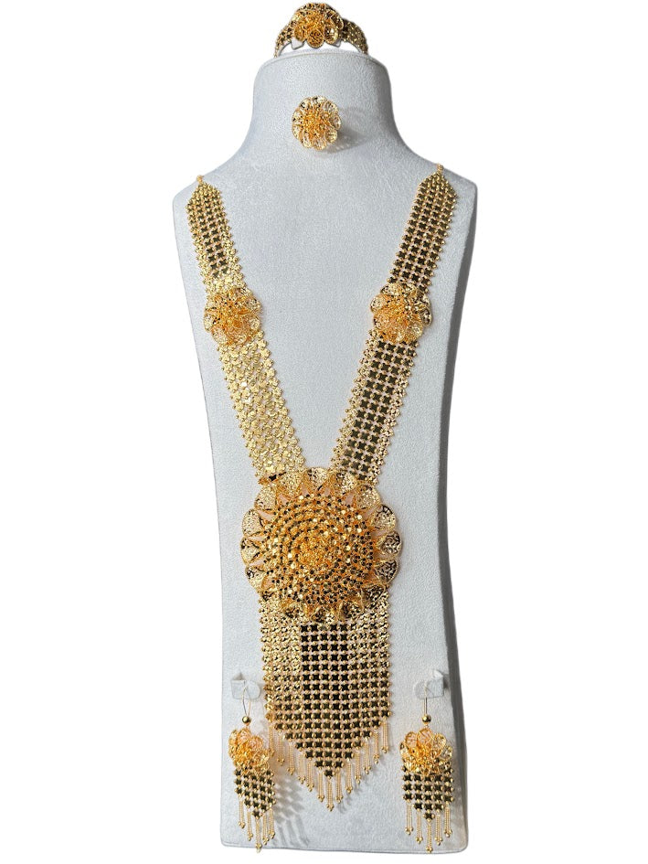 21K Gold Necklace & Ring & Earrings 208.17g