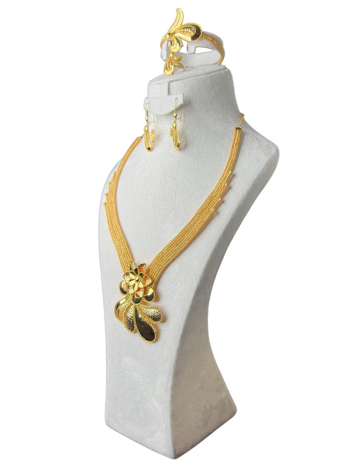 21K Gold Necklace & Ring & Earrings 80.65g