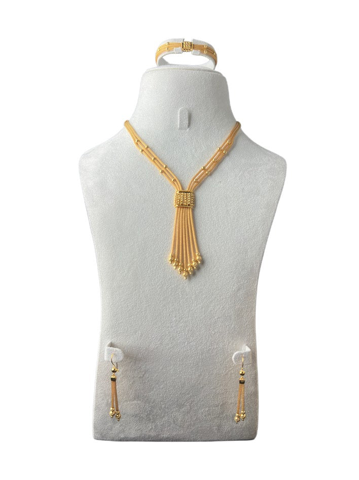 21K Gold Necklace & Ring & Earrings 37g