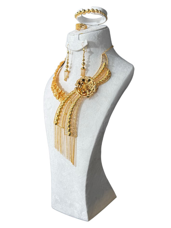 21K Gold Necklace & Ring & Earrings , Bracelet 108.78g