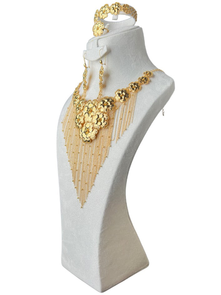 21K Gold Necklace & Ring & Earrings 97.28g