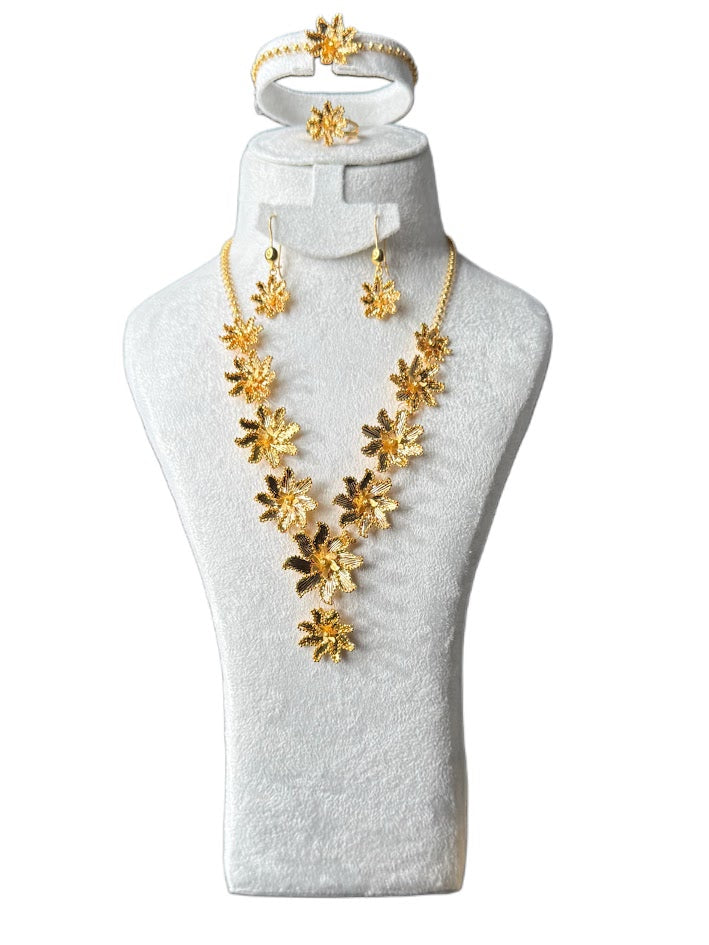 21K Gold Necklace & Ring & Earrings, Bracelet  32.43g