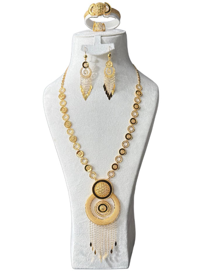 22K Gold Necklace & Ring & Earrings 61.8g