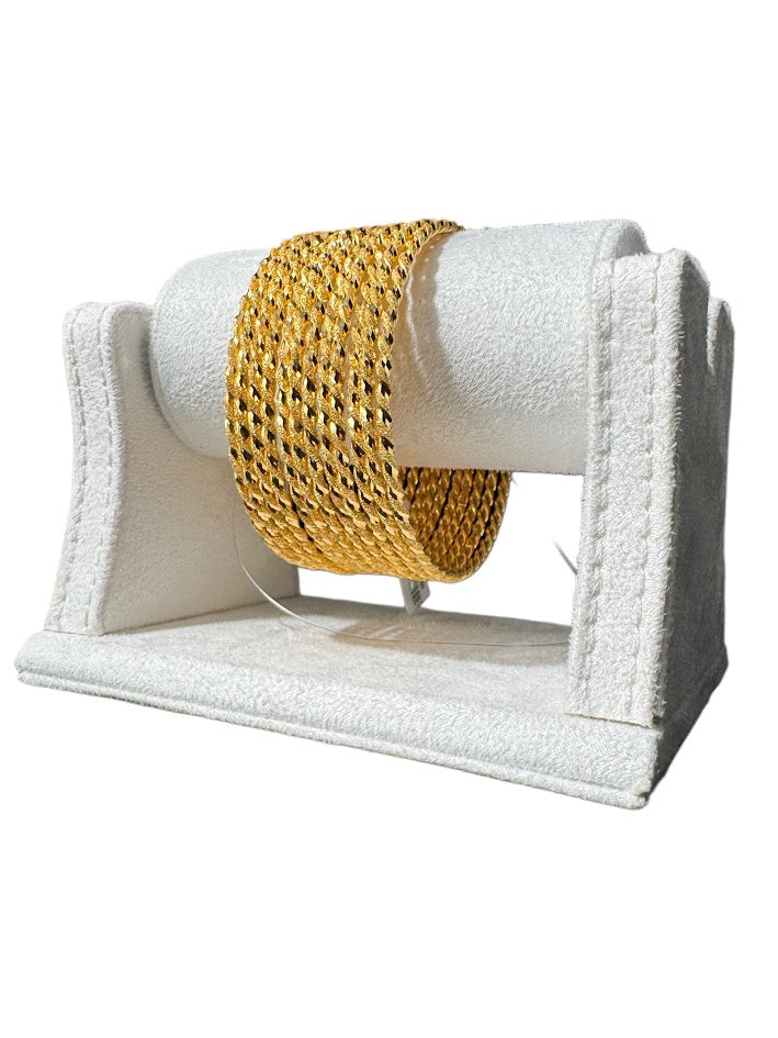 22K Gold Bangle 73.25g
