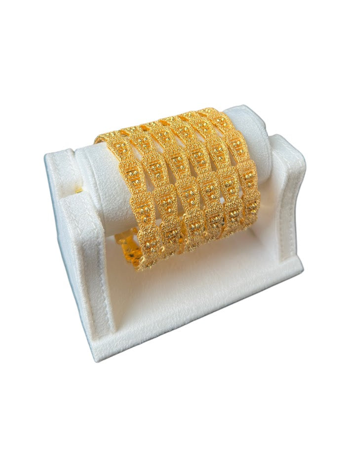 22K Gold Bangle 96.26g