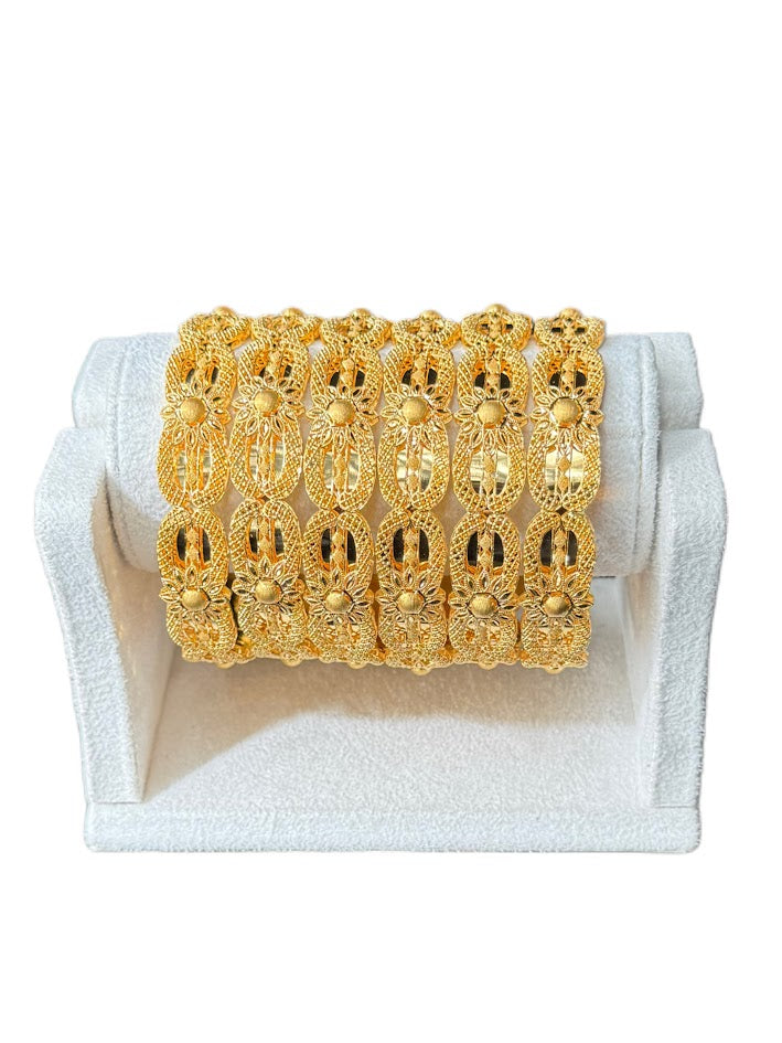 22K Gold Bangle 93.7g