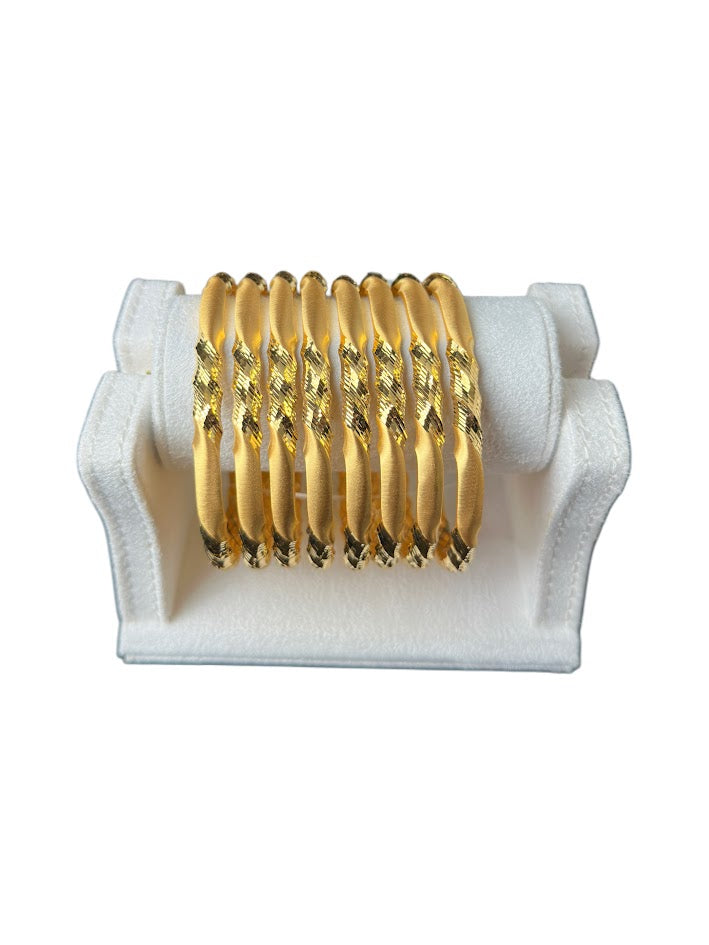 22K Gold Bangle 94.42g