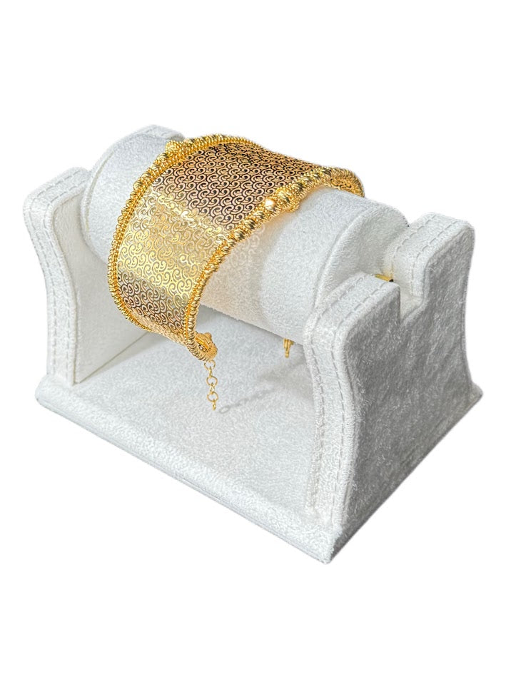 21K Gold Bangle 26.11g