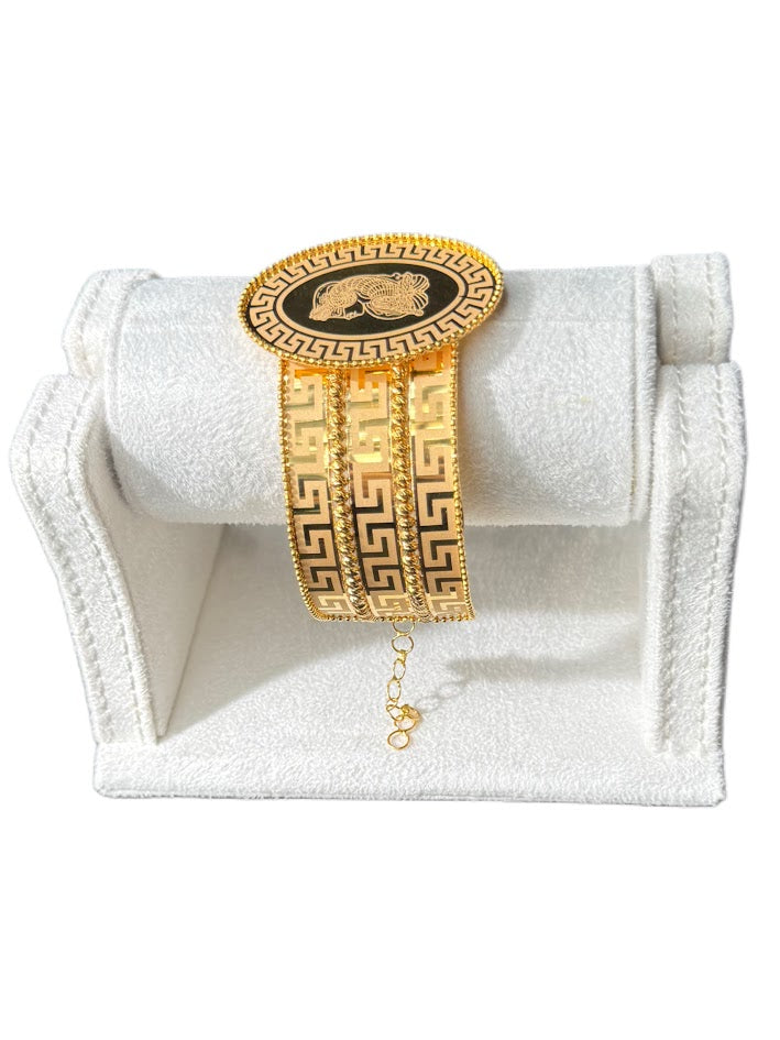 21K Gold Bangle 32.67g