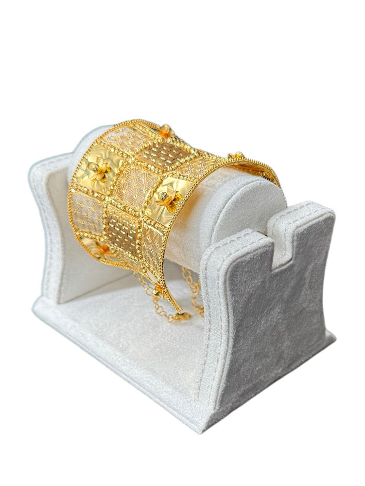 21K Gold Bangle 57.11g
