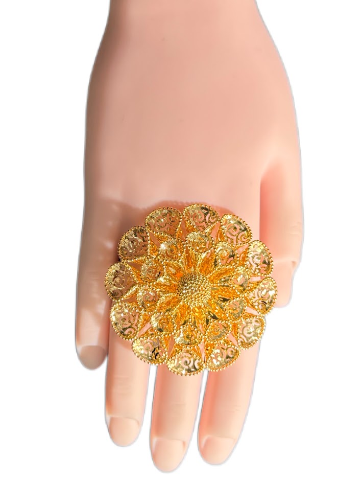 21K Gold Ring 14.72g