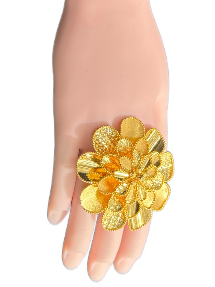 21K Gold Ring 20.87g