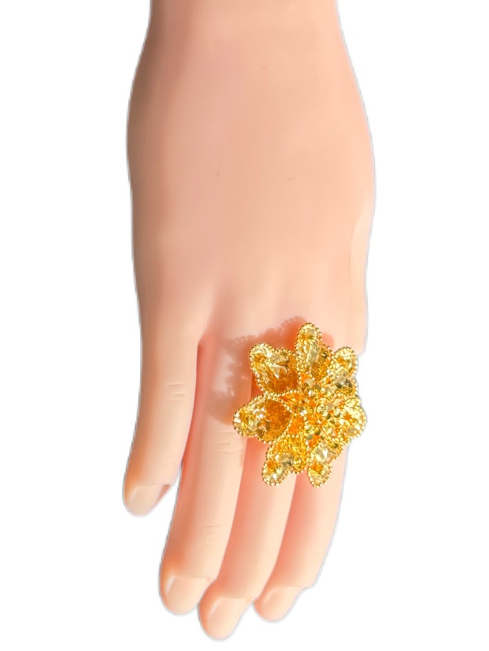 21K Gold Ring 7.71g