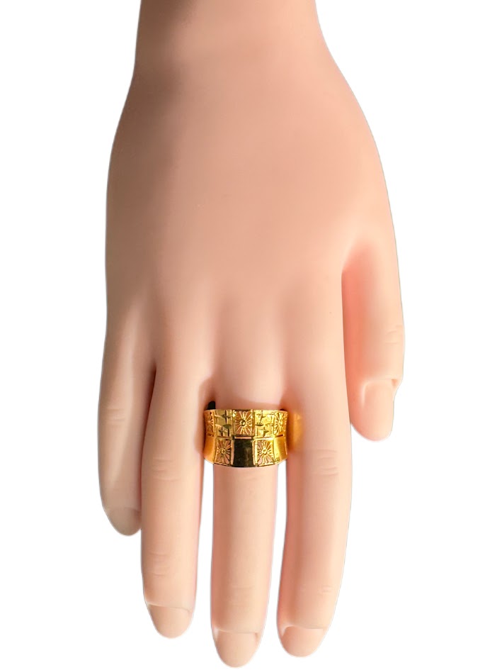 21K Gold Ring 3.11g