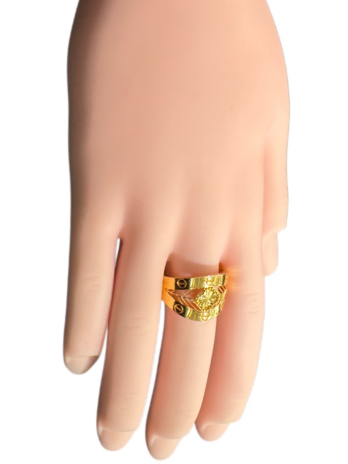 21K Gold Ring 2.94g
