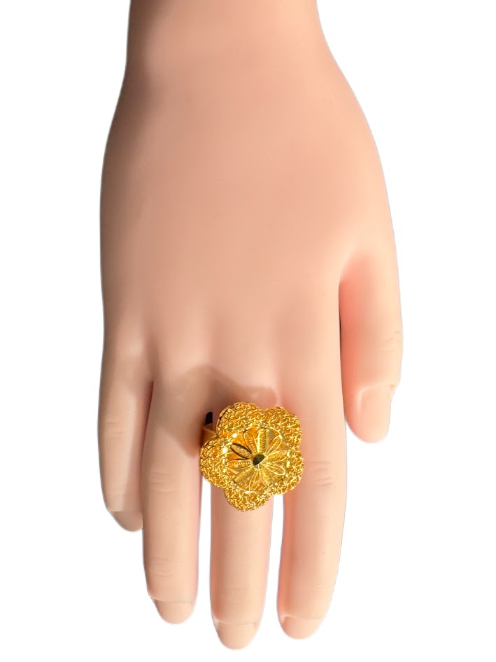 22K Gold Ring 5.1g
