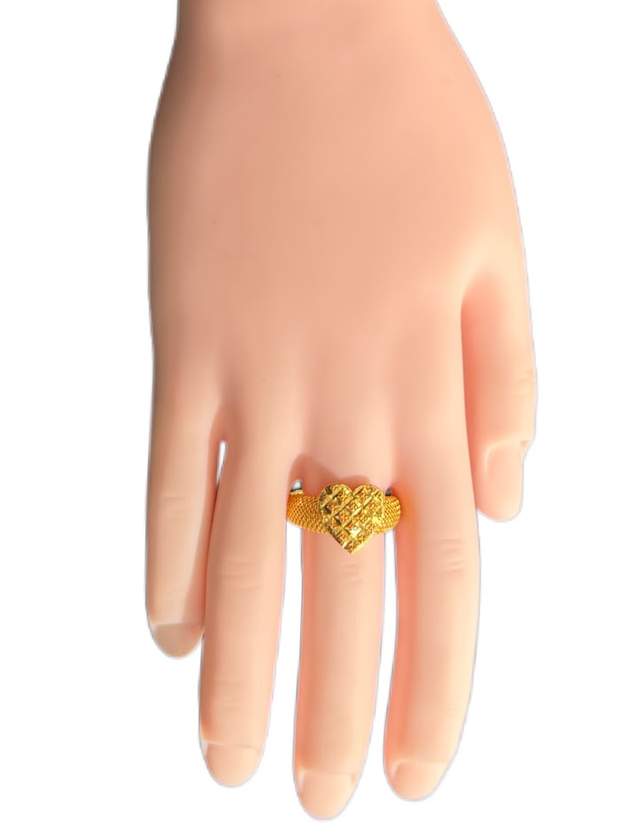 22K Gold Ring 2.43g