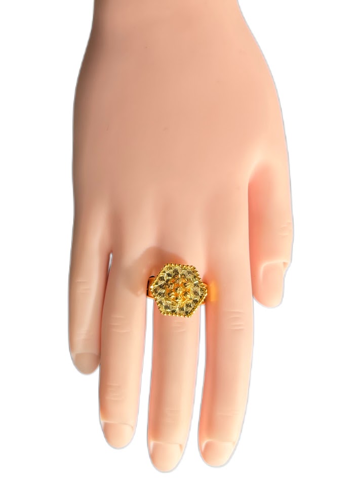 22K Gold Ring 3.63g