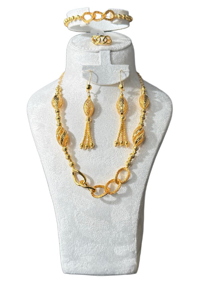 21K Gold Necklace & Ring & Earrings 39.01g