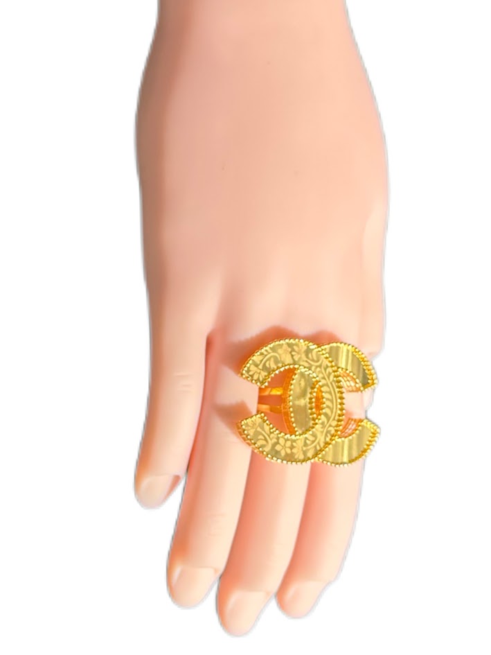 21K Gold Ring 8.53g