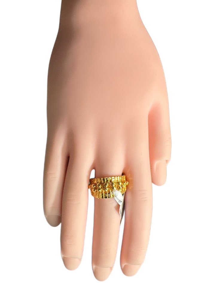 21K Gold Ring 2.4g