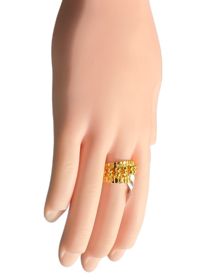 21K Gold Ring 2.4g