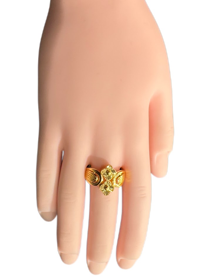 21K Gold Ring 3.11g