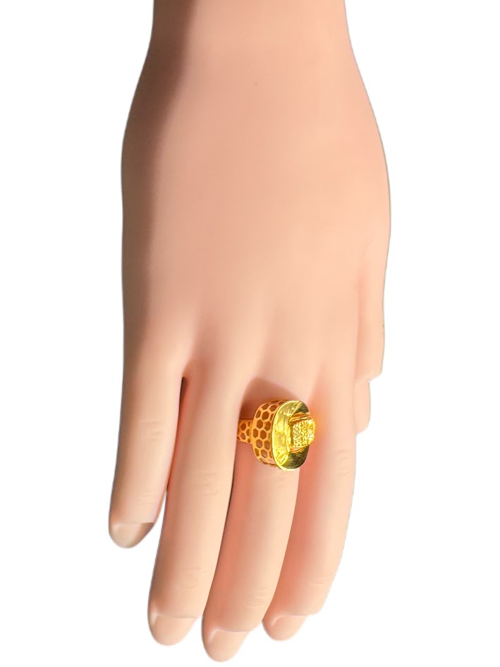 21K Gold Ring 2.88g
