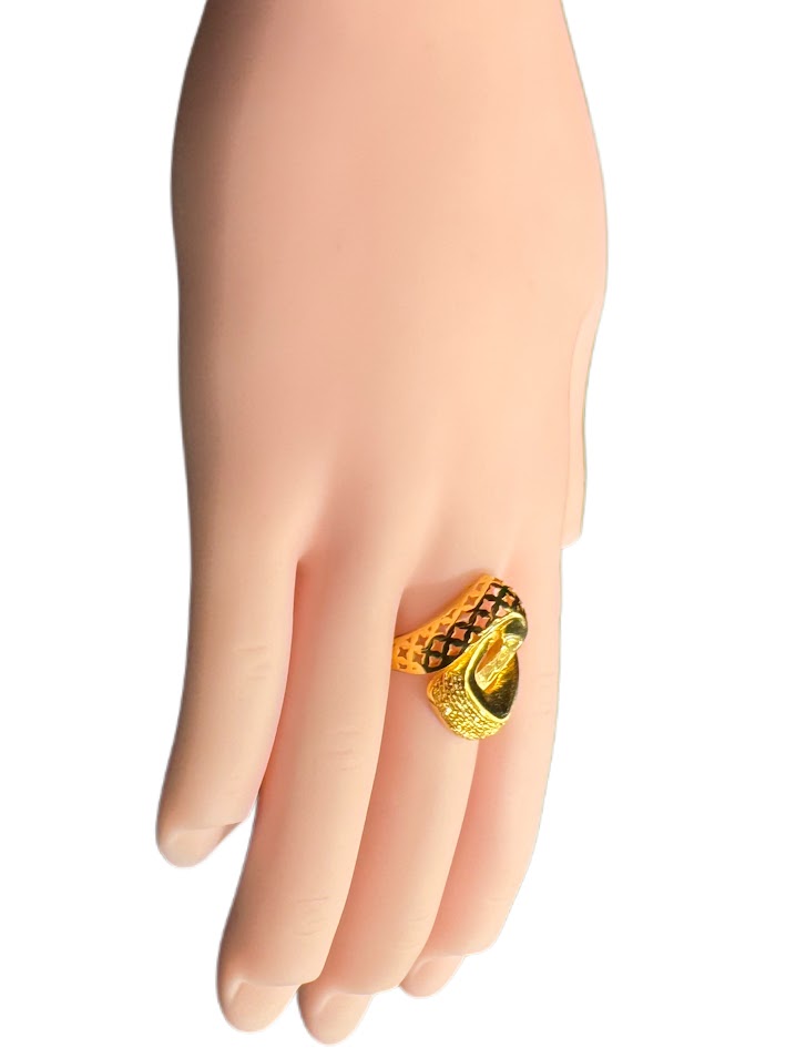 21K Gold Ring 3.62g