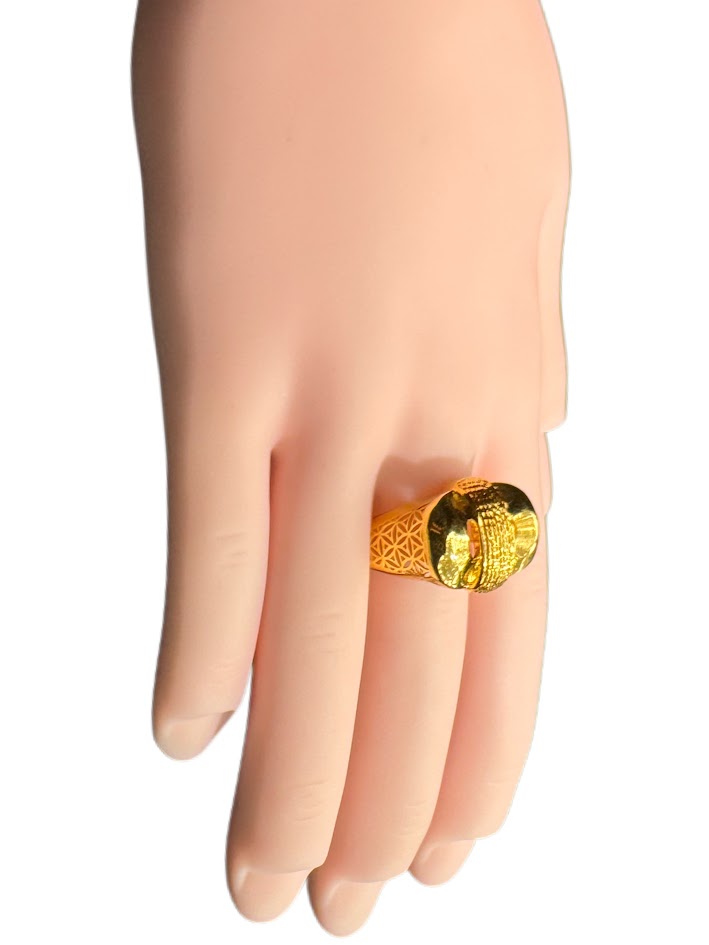 21K Gold Ring 3.52g