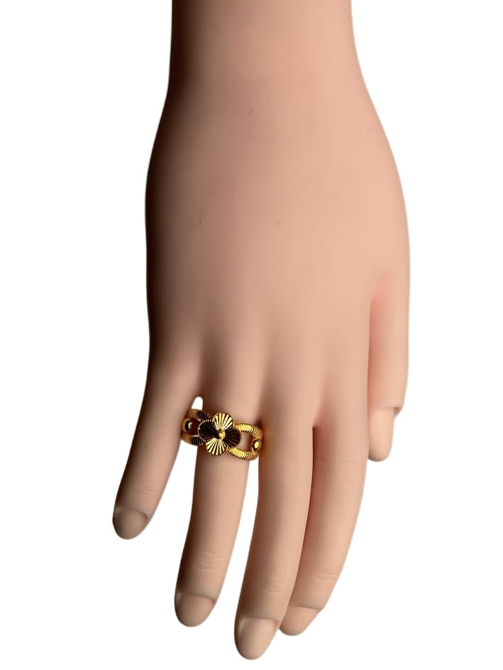 21K Gold Ring 3.38g