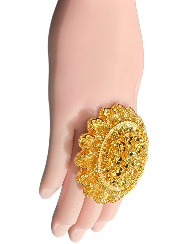 22K Gold Ring 26.57g