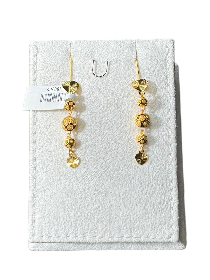 22K Gold Earrings 5.6g