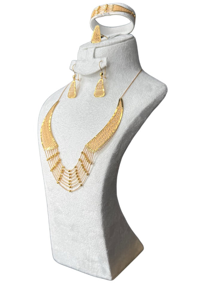 21K Gold Necklace & Ring & Earrings 19.46g