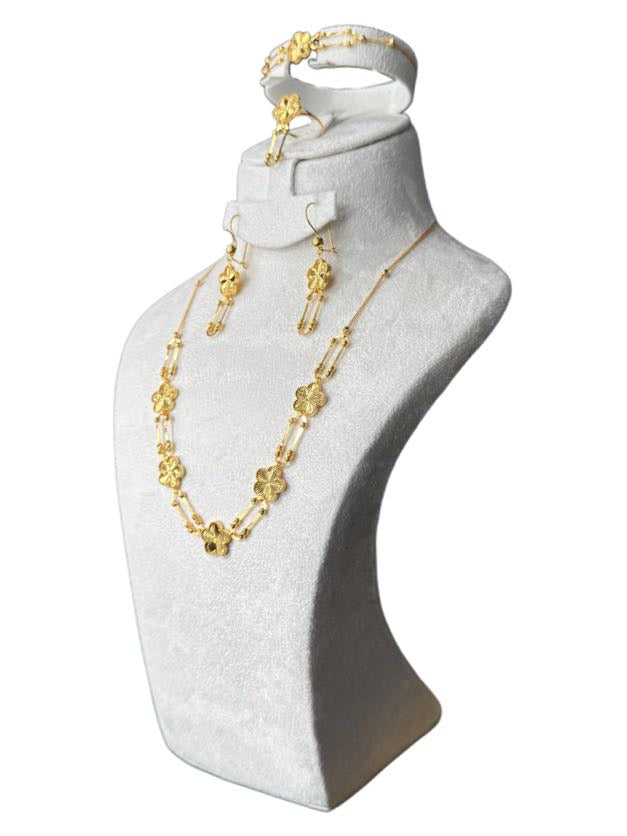 21K Gold Necklace & Ring & Earrings, Bracelet  22.47g