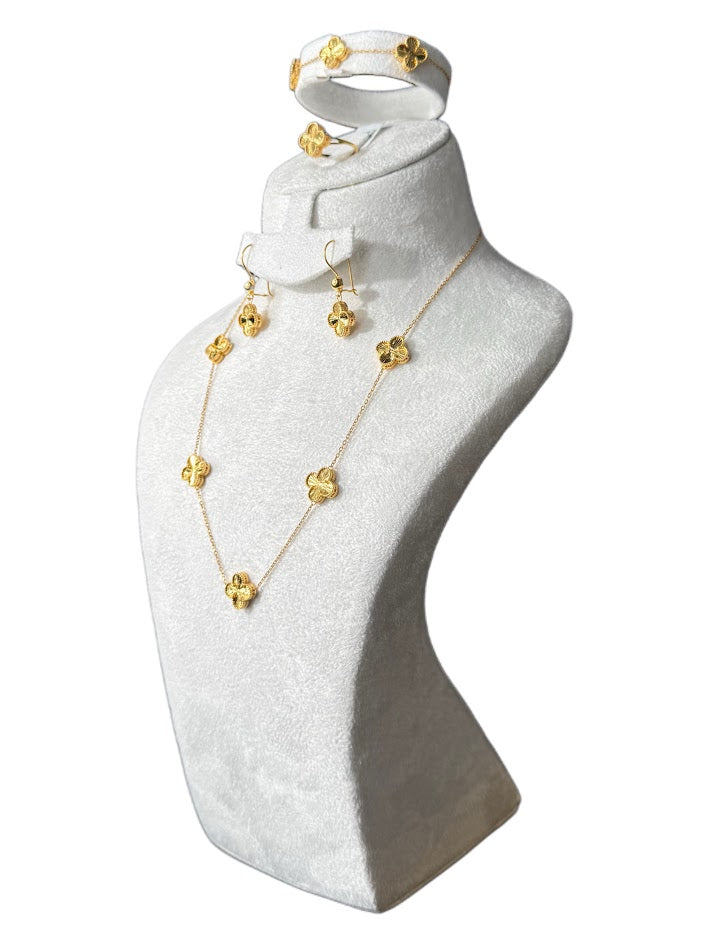 21K Gold Necklace & Ring & Earrings,Bracelet 21.89g