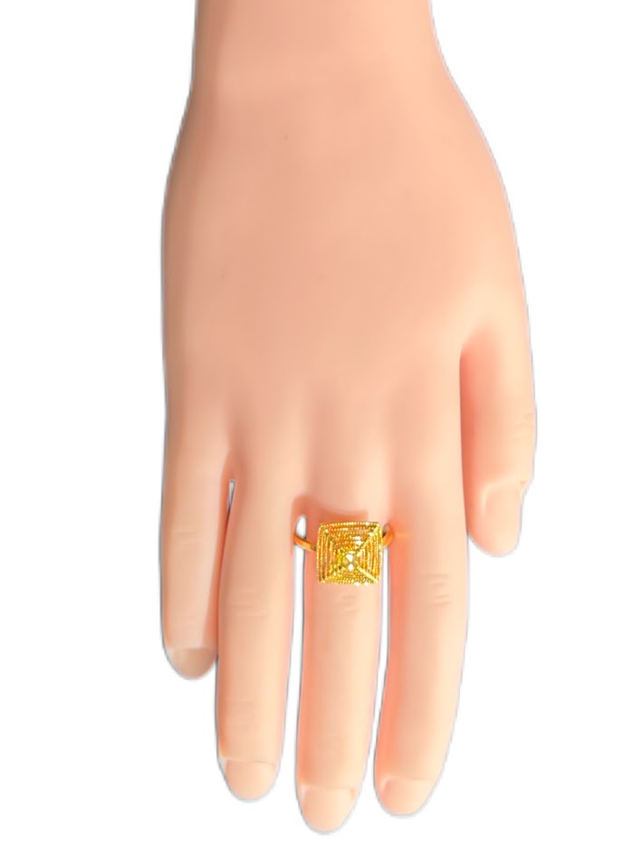 22K Gold Ring 3.1g