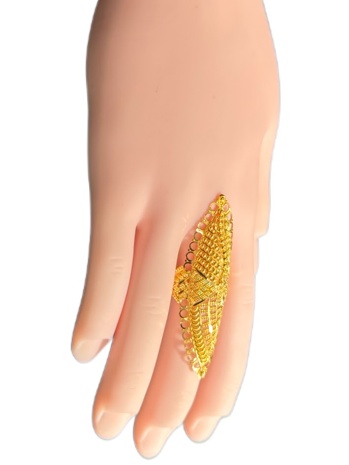 22K Gold Ring 7.71g