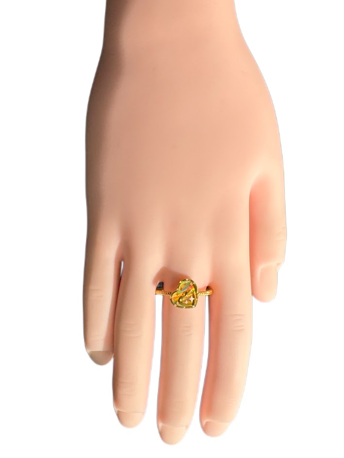 22K Gold Ring 2.39g