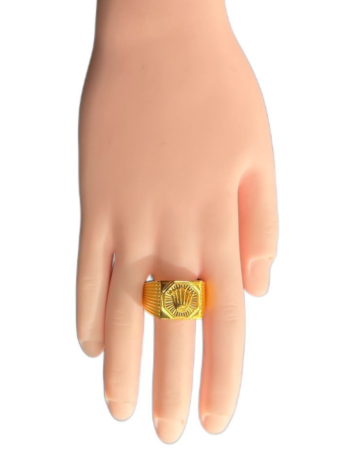 22K Gold Ring 7.77g