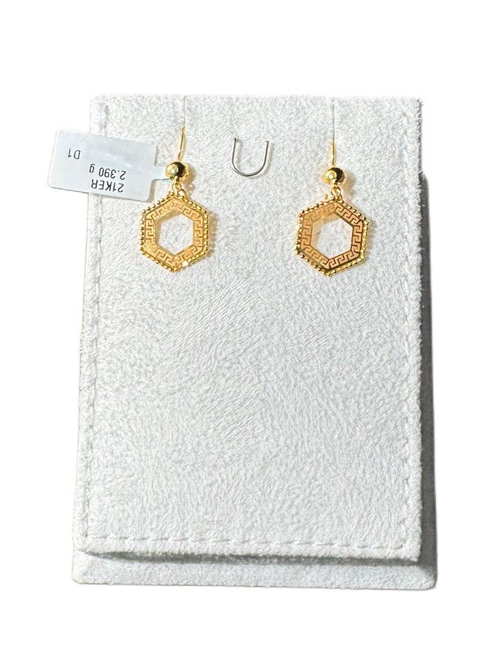 21K Gold Earrings 2.39g
