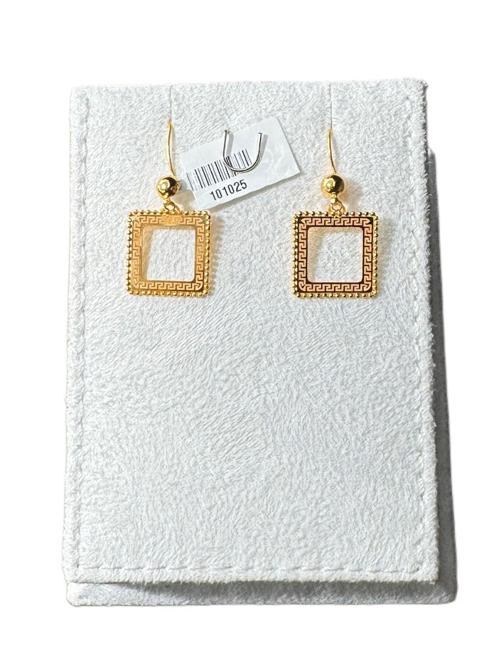 21K Gold Earrings 2.68g