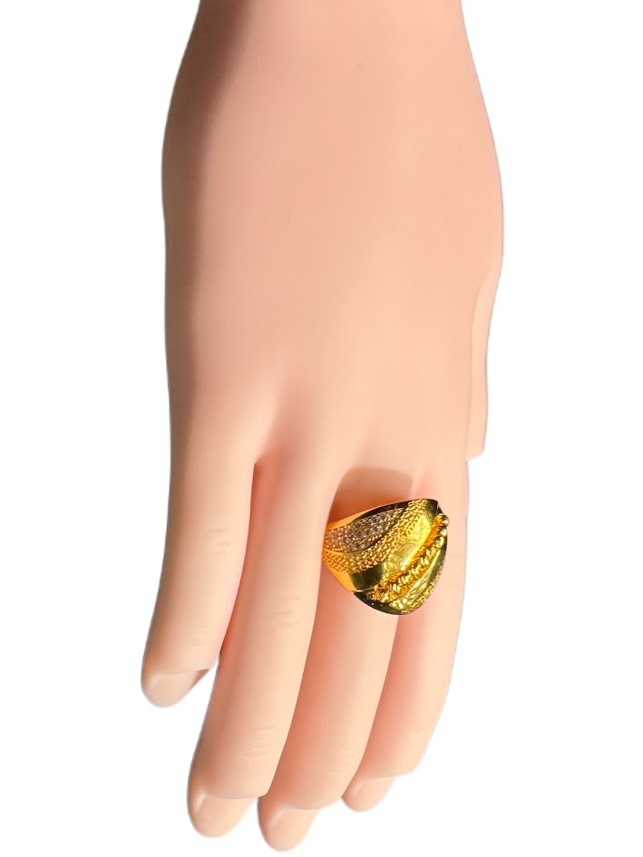21K Gold Ring 5.79g