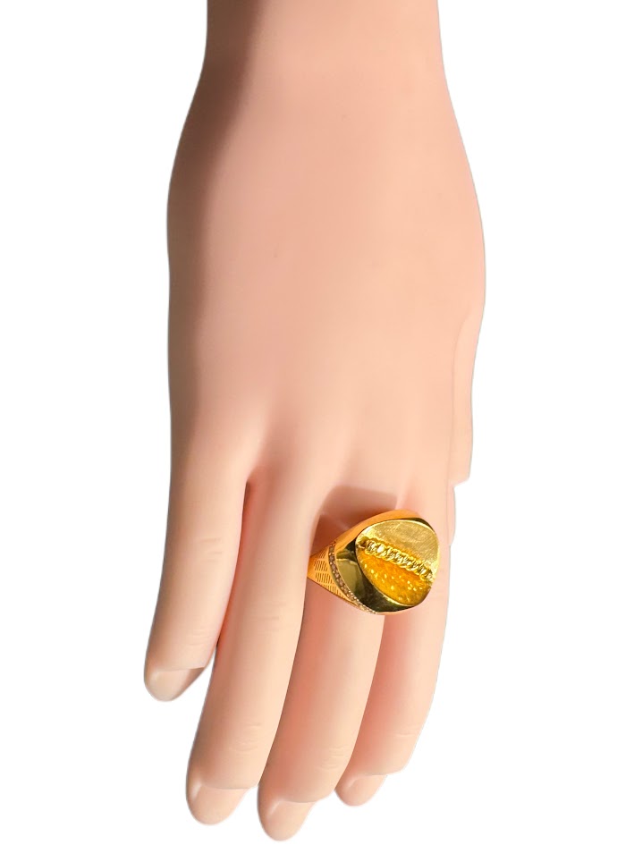 21K Gold Ring 6.5g